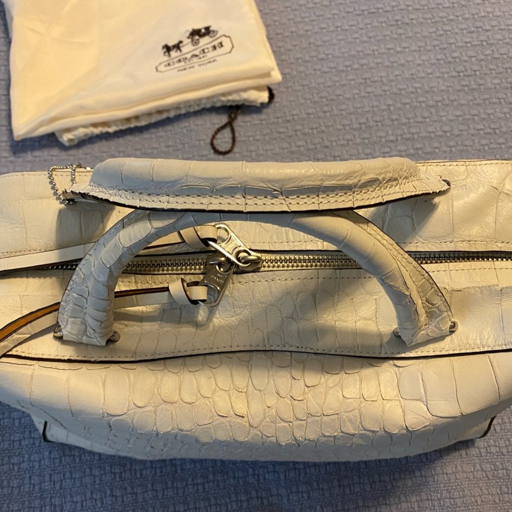Coach Off White Crocodile Leather Handbag Purse - Picture 11 of 11